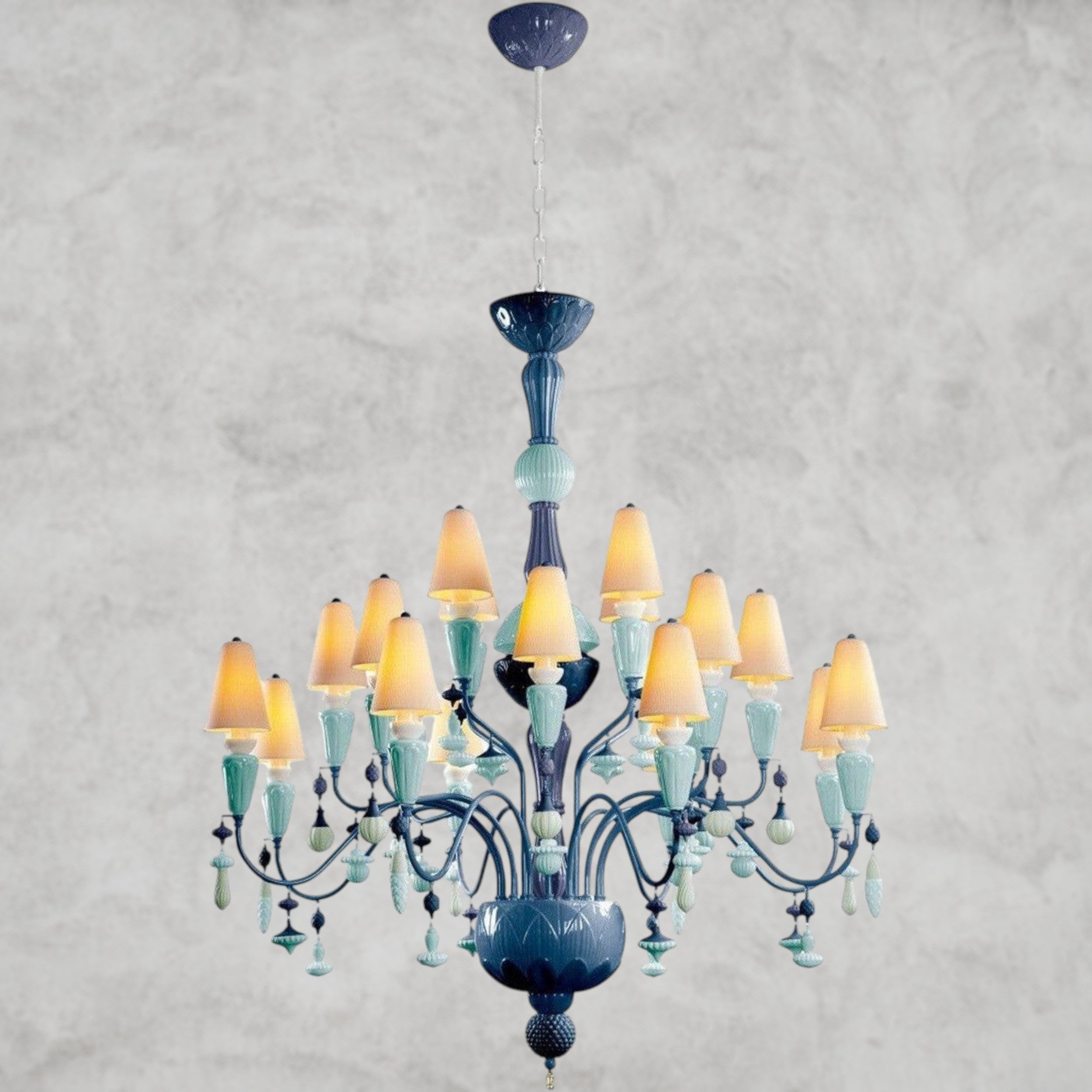 Vintage Nexora 20-Lights Chandelier
